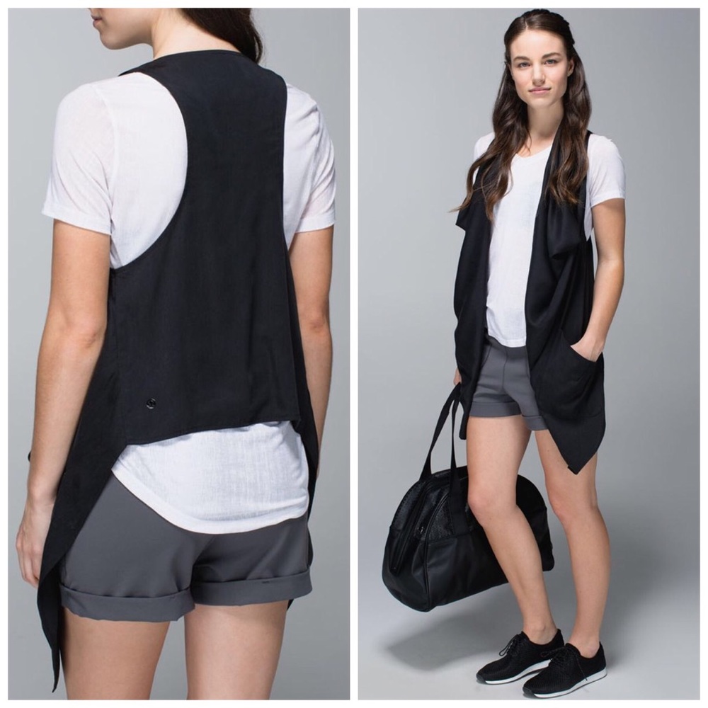 Lululemon women Vest Wrap M/L 8 10 12